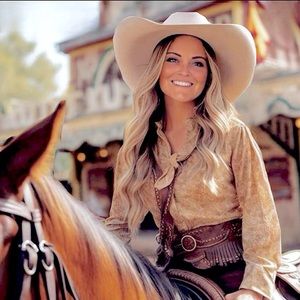 Meet your Posher, Jamie